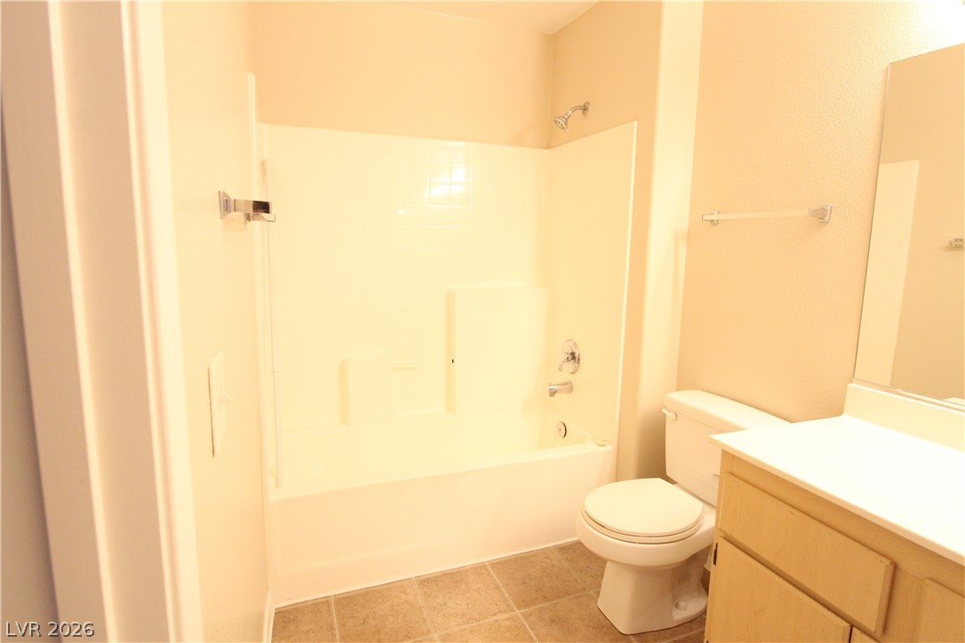 1881 West Alexander Road, Unit 2068 North Las Vegas, NV 89032 - Photo 16 of 22 2ND FULL BATHROOM