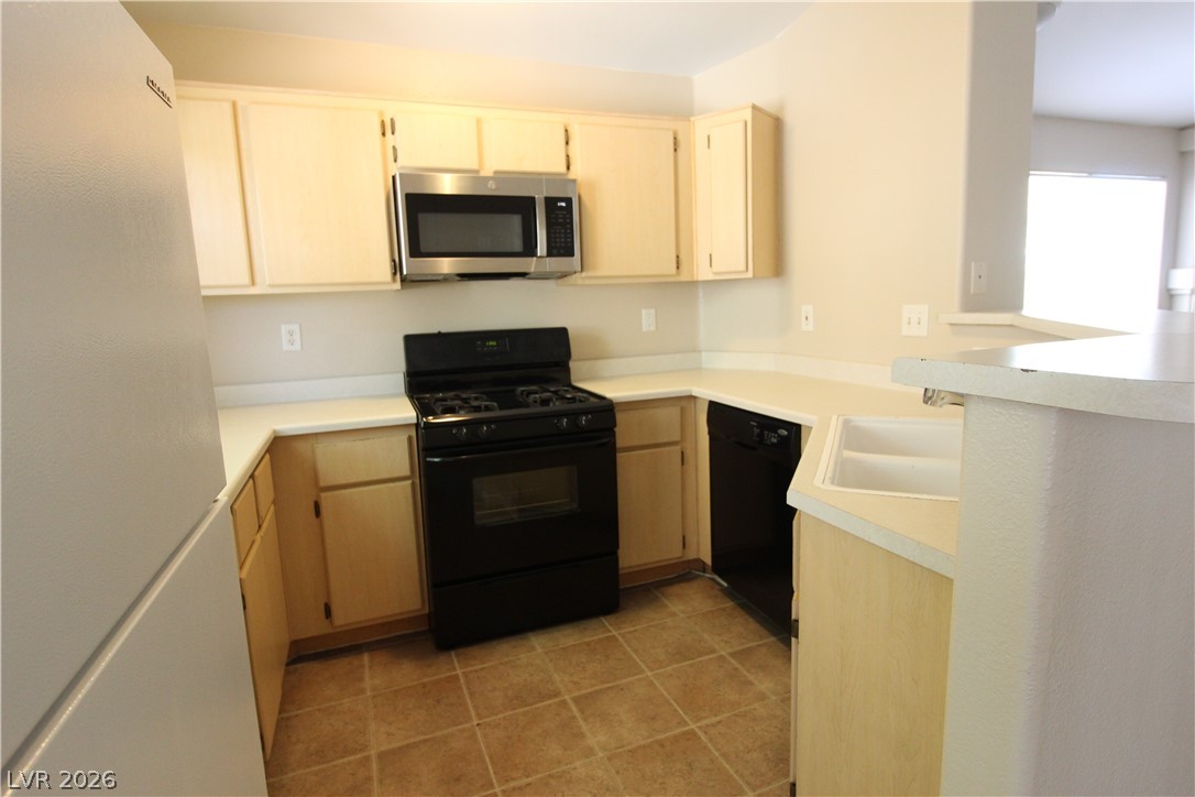 1881 West Alexander Road, Unit 2068 North Las Vegas, NV 89032 - Photo 9 of 22 ALL APPLIANCES