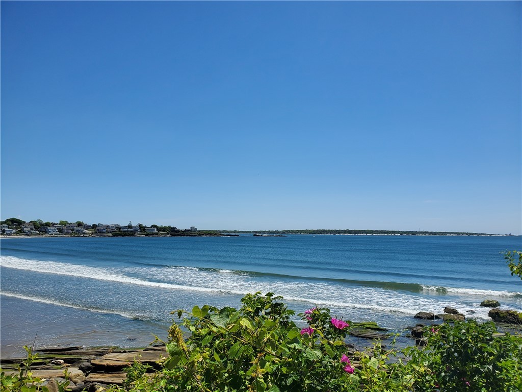 775 Boston Neck Road Narragansett, RI 02882 - Photo 34 of 47