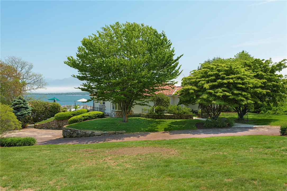 775 Boston Neck Road Narragansett, RI 02882 - Photo 39 of 47