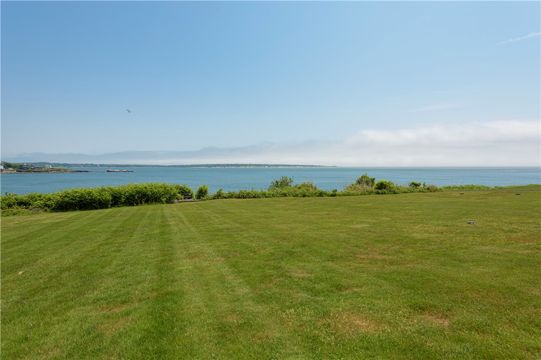 775 Boston Neck Road Narragansett, RI 02882 - Photo 9 of 47