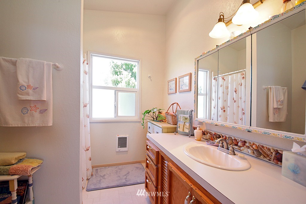 2867 North Bluff Road Greenbank, WA 98253 - Photo 14 of 25 Gallery Image 14