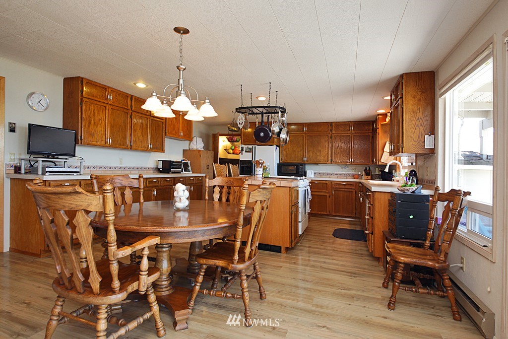 2867 North Bluff Road Greenbank, WA 98253 - Photo 7 of 25 Gallery Image 7