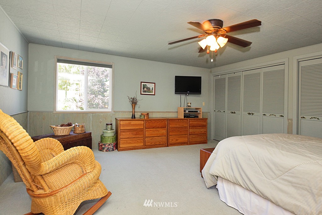 2867 North Bluff Road Greenbank, WA 98253 - Photo 10 of 25 Gallery Image 10