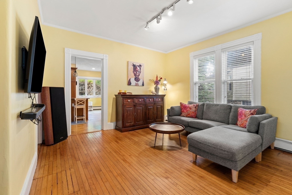 9 Sheridan Road Swampscott, MA 01907 - Photo 11 of 41