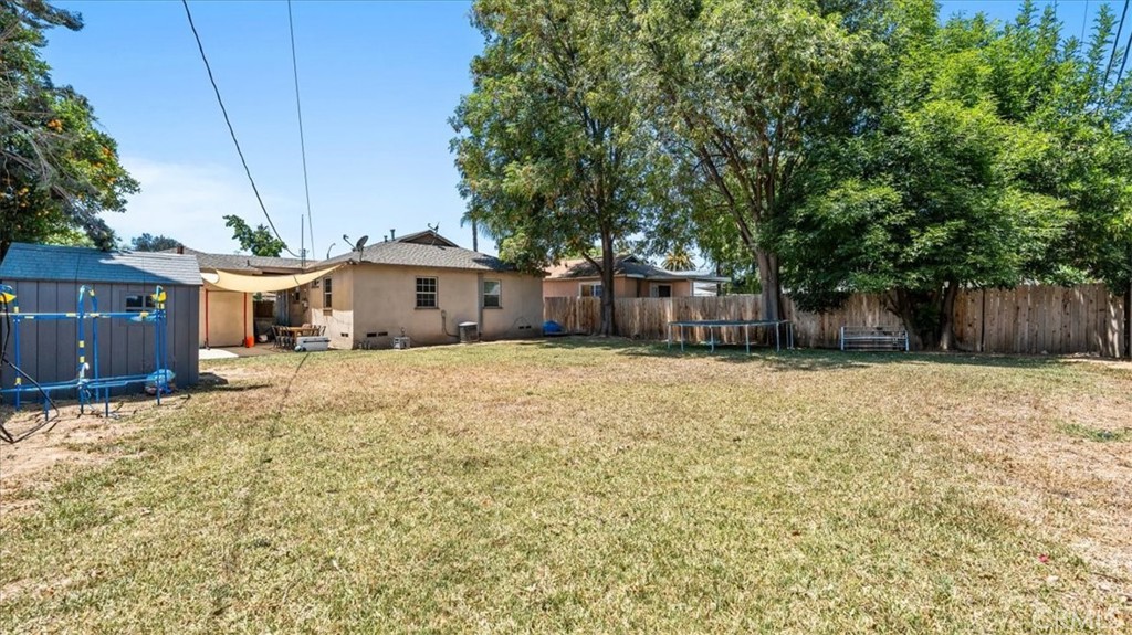 4111 St Paul Place Riverside, CA 92504 - Photo 25 of 43