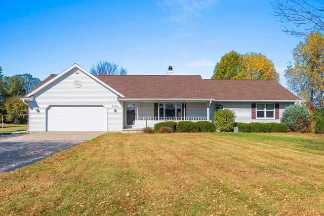 $499,900 | 3910 Monroe Road, De Pere, WI 54115