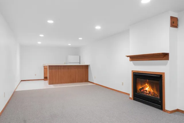 $499,900 | 3910 Monroe Road, De Pere, WI 54115