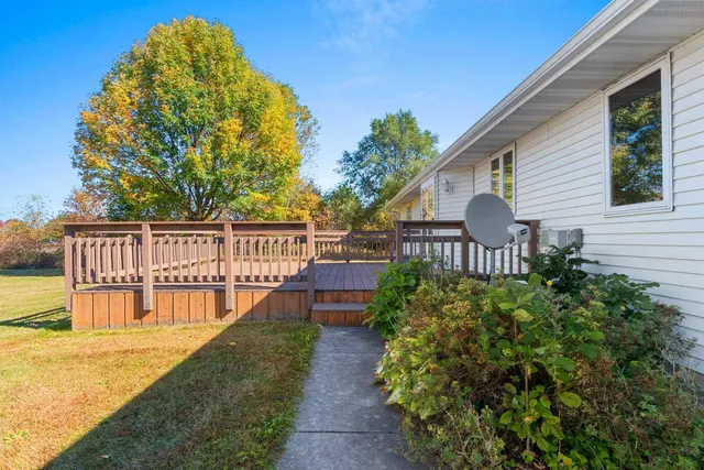 $499,900 | 3910 Monroe Road, De Pere, WI 54115