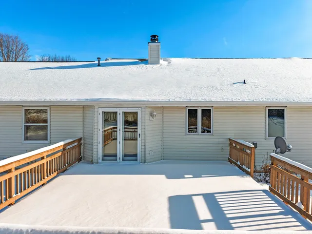 $499,900 | 3910 Monroe Road, De Pere, WI 54115