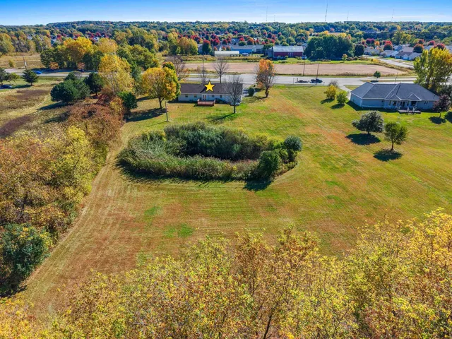 $499,900 | 3910 Monroe Road, De Pere, WI 54115