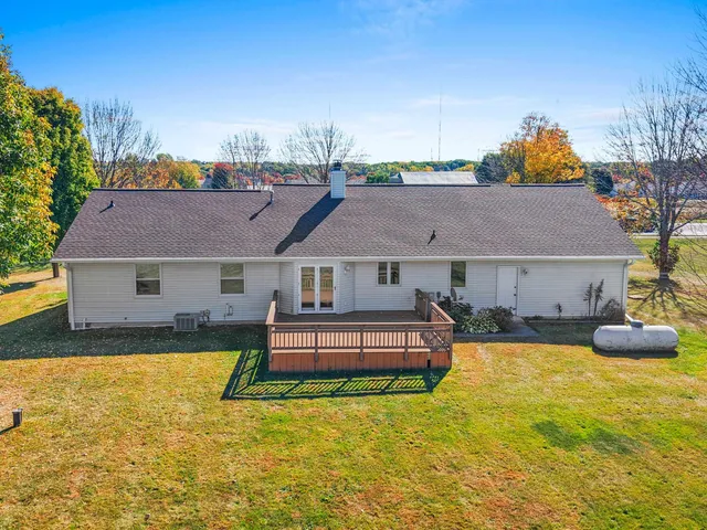 $499,900 | 3910 Monroe Road, De Pere, WI 54115