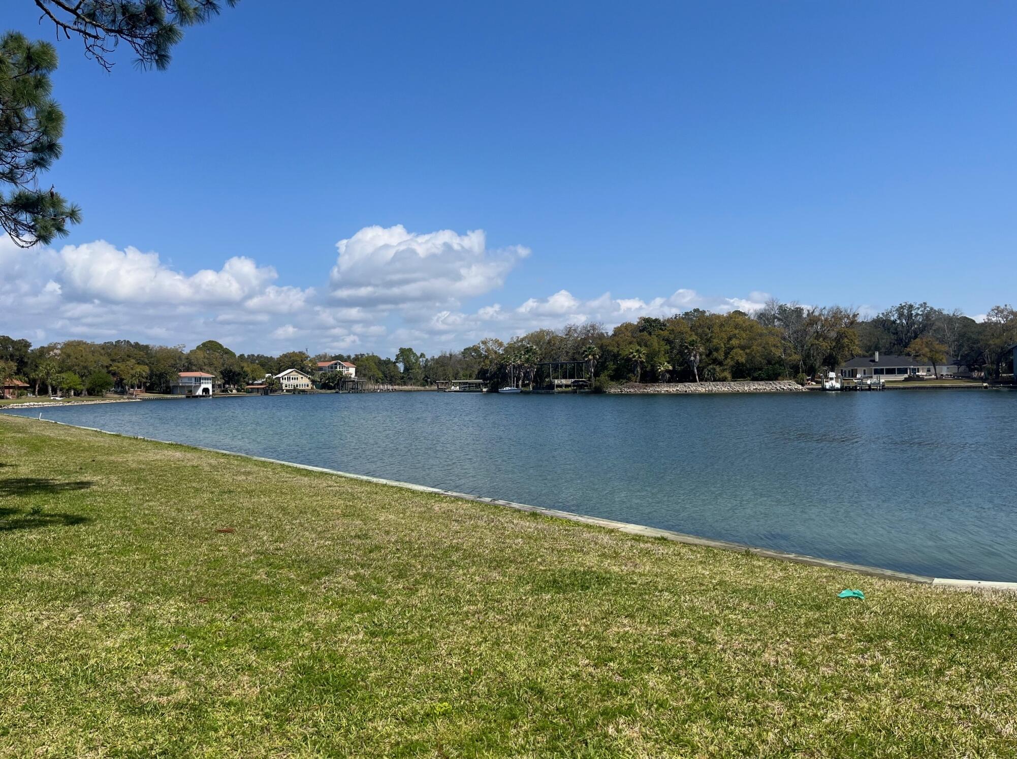 101 Old Ferry Road, Unit 37B Shalimar, FL 32579 - Photo 28 of 29 IMG_8077