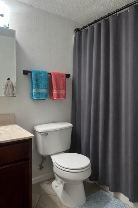 101 Old Ferry Road, Unit 37B Shalimar, FL 32579 - Photo 8 of 29 37B enlarged bathroom