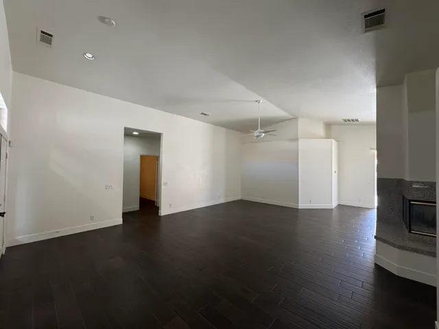 $4,500 | 74081 West Petunia Place, Palm Desert, CA 92211