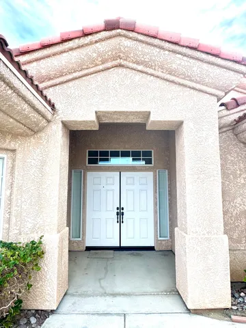 $4,500 | 74081 West Petunia Place, Palm Desert, CA 92211