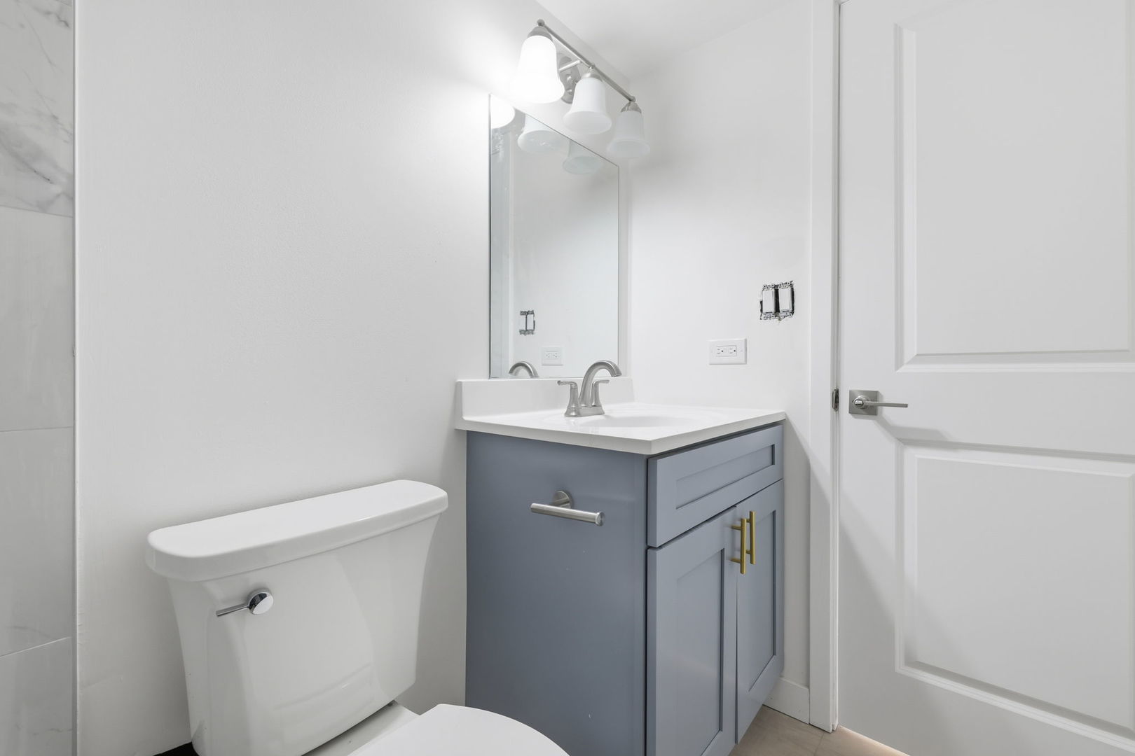 382 Oak Trails Road, Unit 301 Des Plaines, IL 60016 - Photo 14 of 20