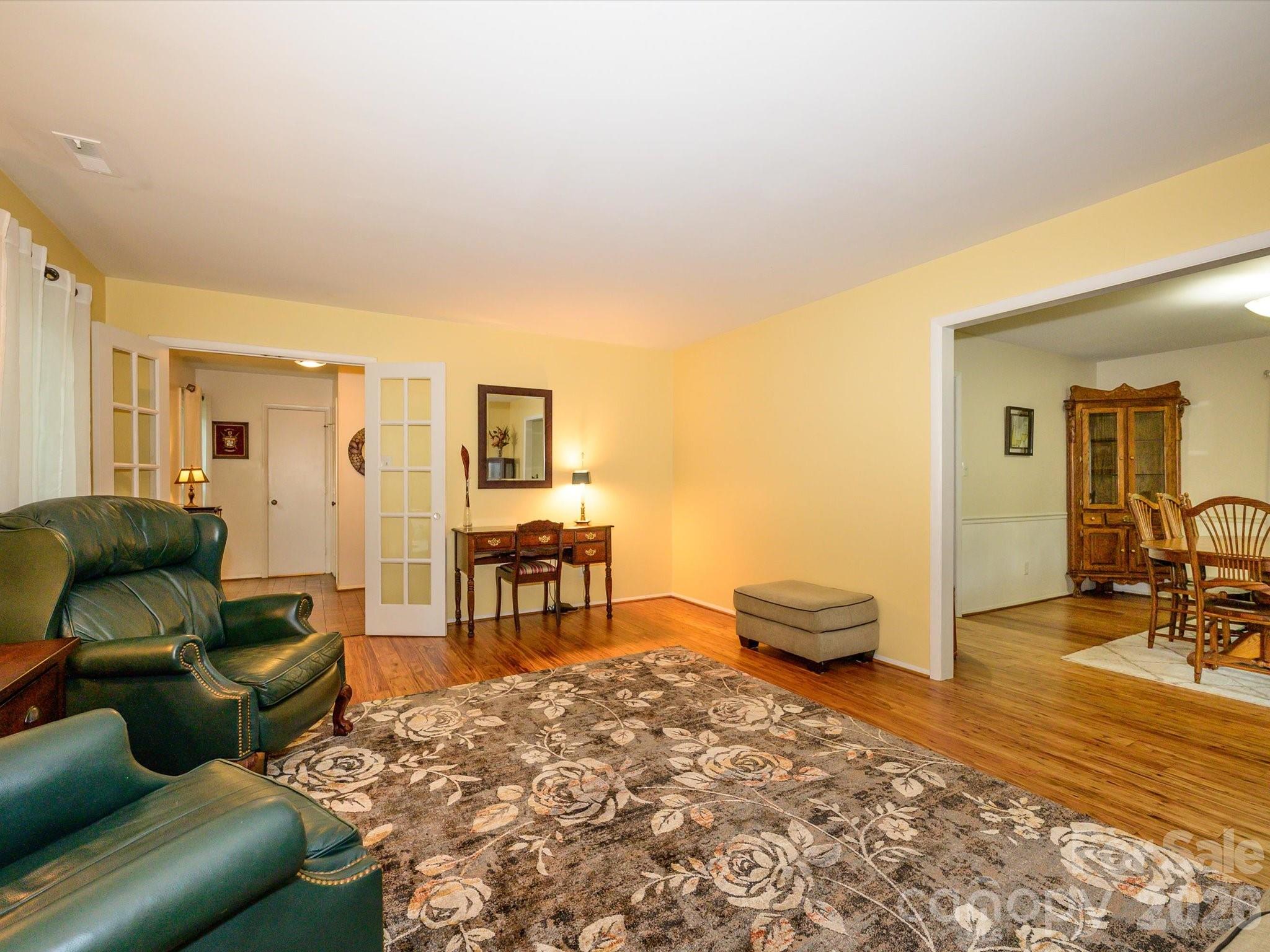 9607 Riddick Place Matthews, NC 28105 - Photo 9 of 39