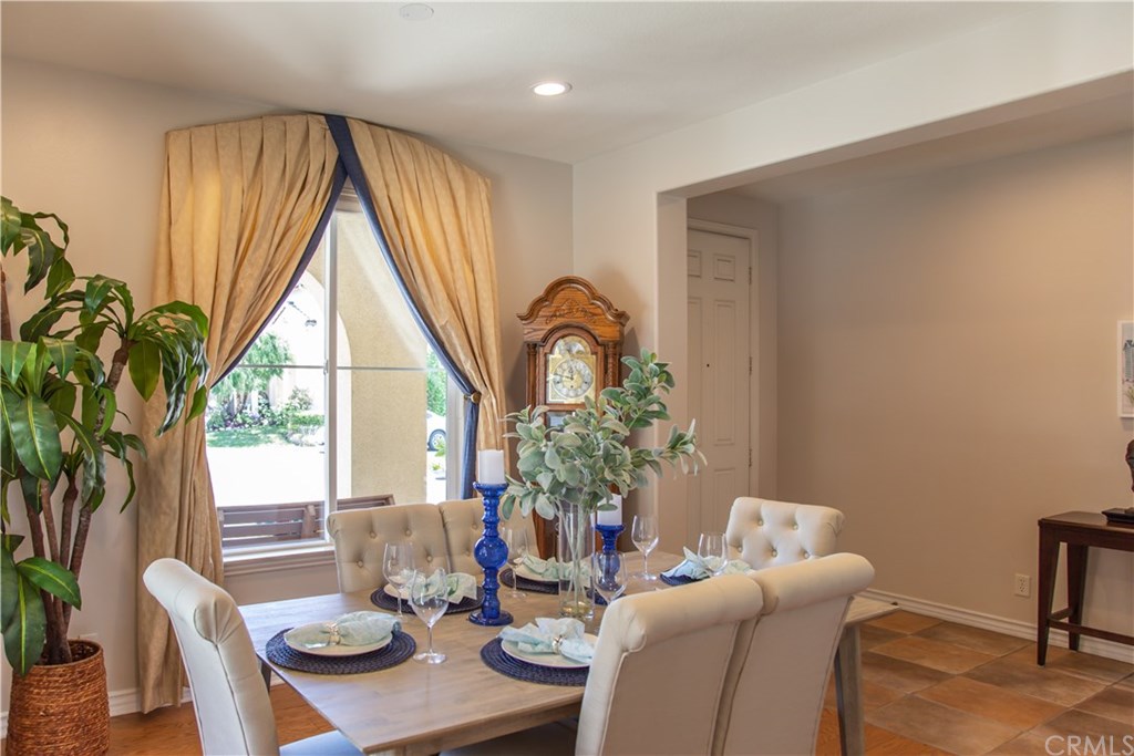 3953 Chatham Way Seal Beach, CA 90740 - Photo 11 of 64