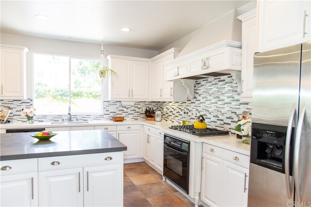 3953 Chatham Way Seal Beach, CA 90740 - Photo 16 of 64