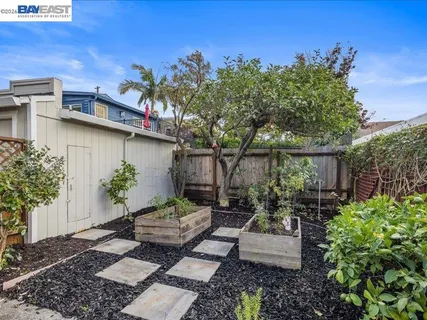 $1,050,000 | 2924 Morcom Avenue, Oakland, CA 94619