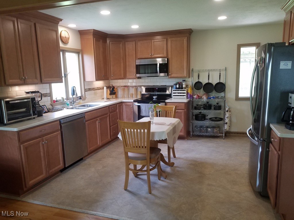 18233 Quarry Road Wellington, OH 44090 - Photo 10 of 50 Gallery Image 10