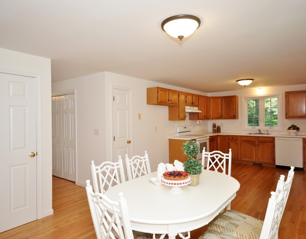 1 Prescott Road Acton, MA 01720 - Photo 4 of 19 Gallery Image 4