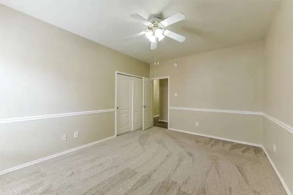 $2,200 | 9127 Willow Crossing Drive, Houston, TX 77064