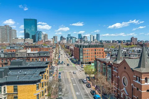 $675,000 | 592 Columbus Avenue, Unit 3, Boston, MA 02118