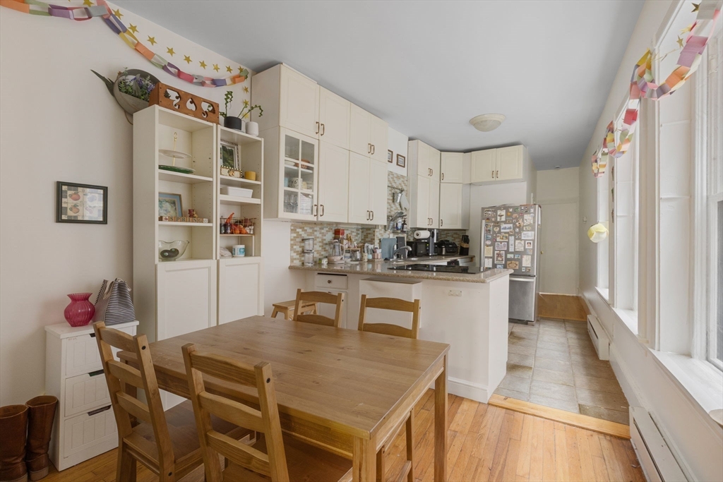 592 Columbus Avenue, Unit 3 Boston, MA 02118 - Photo 4 of 17