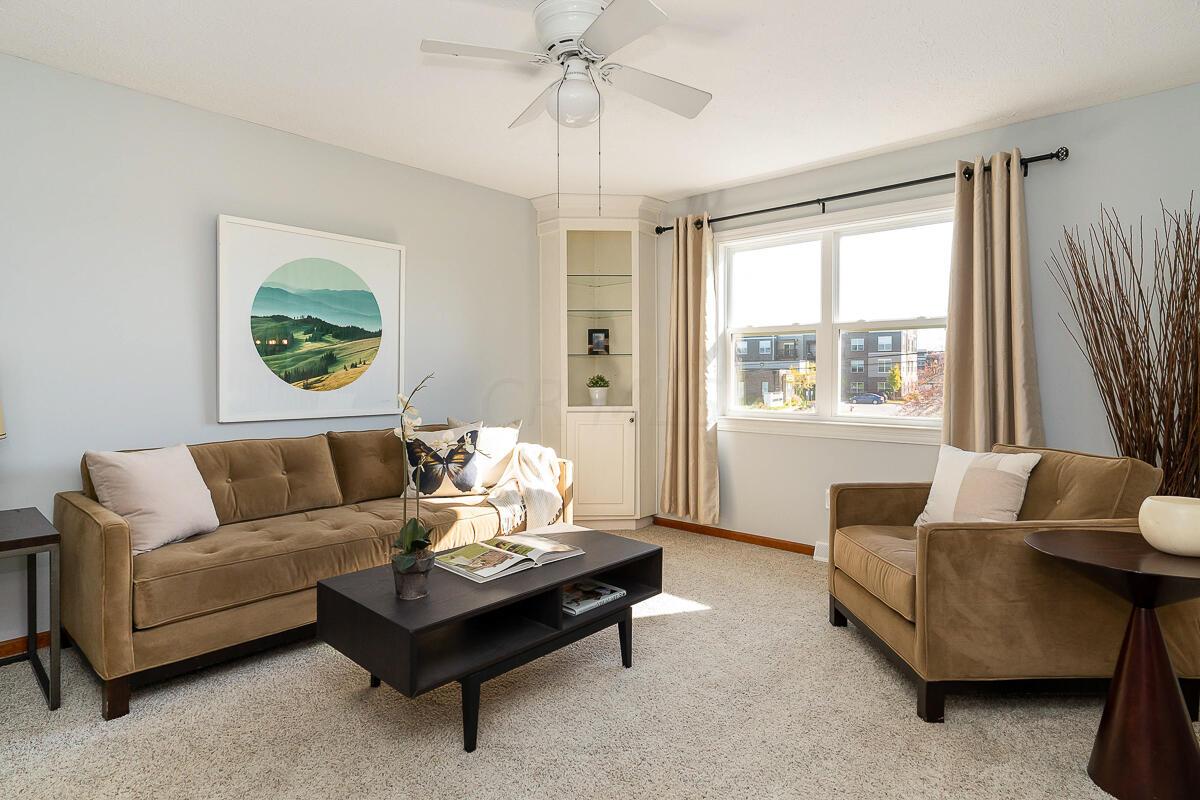 5235 Avery Road Dublin, OH 43016 - Photo 5 of 35 living room