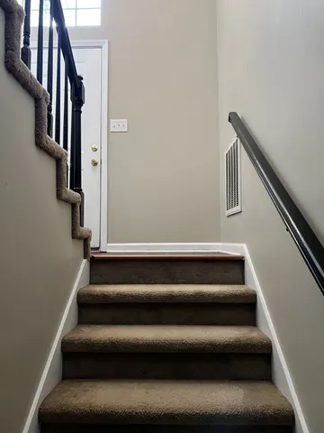 $1,295 | 1732 Thistlewood Drive, Unit E, Clarksville, TN 37042