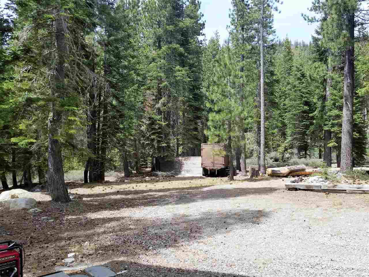 8975 Cold Stream Road Truckee, CA 96161 - Photo 12 of 13 Gallery Image 12
