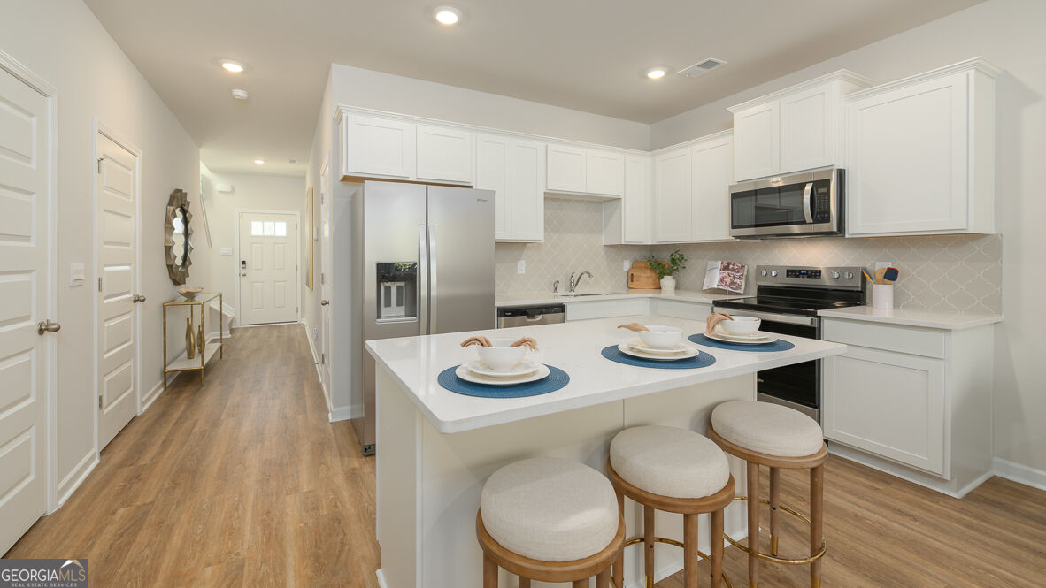 2239 Windward Drive Decatur, GA 30035 - Photo 10 of 28 Gallery Image 10