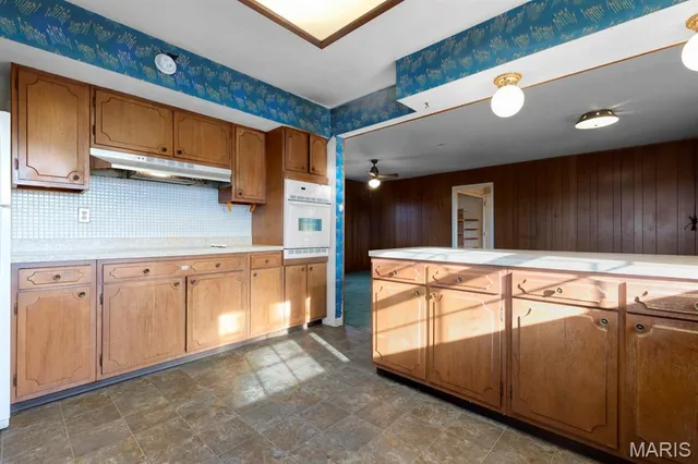 $380,000 | 30 North Joyce Ellen Way, St. Peters, MO 63376