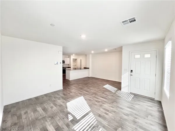 $1,900 | 9128 Rocky Raccoon Street, Las Vegas, NV 89113