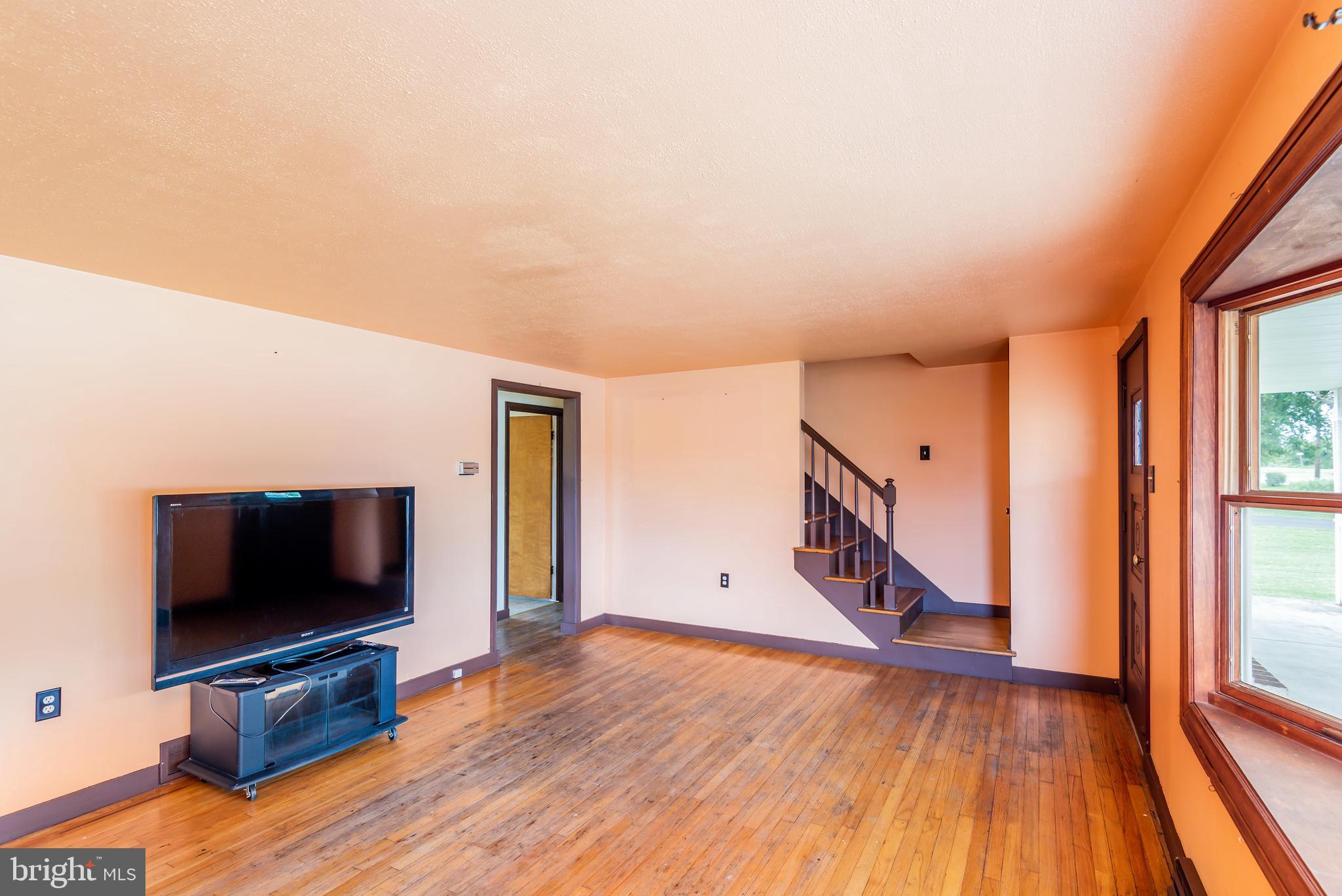 6311 Basehore Road Mechanicsburg, PA 17050 - Photo 6 of 24 Gallery Image 6