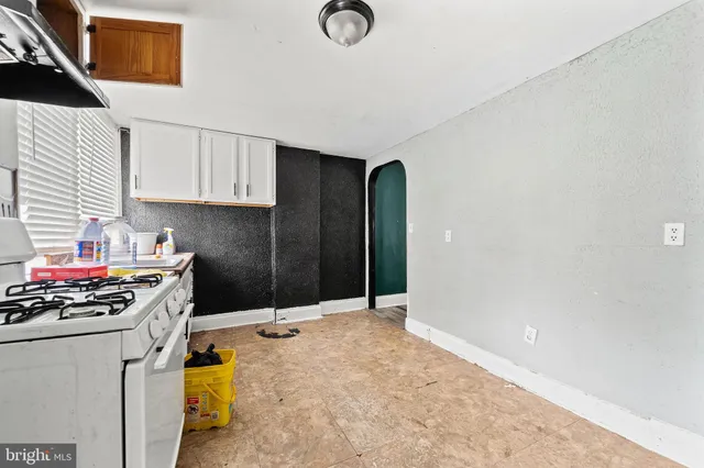 $99,900 | 3079 Alabama Road, Camden, NJ 08104