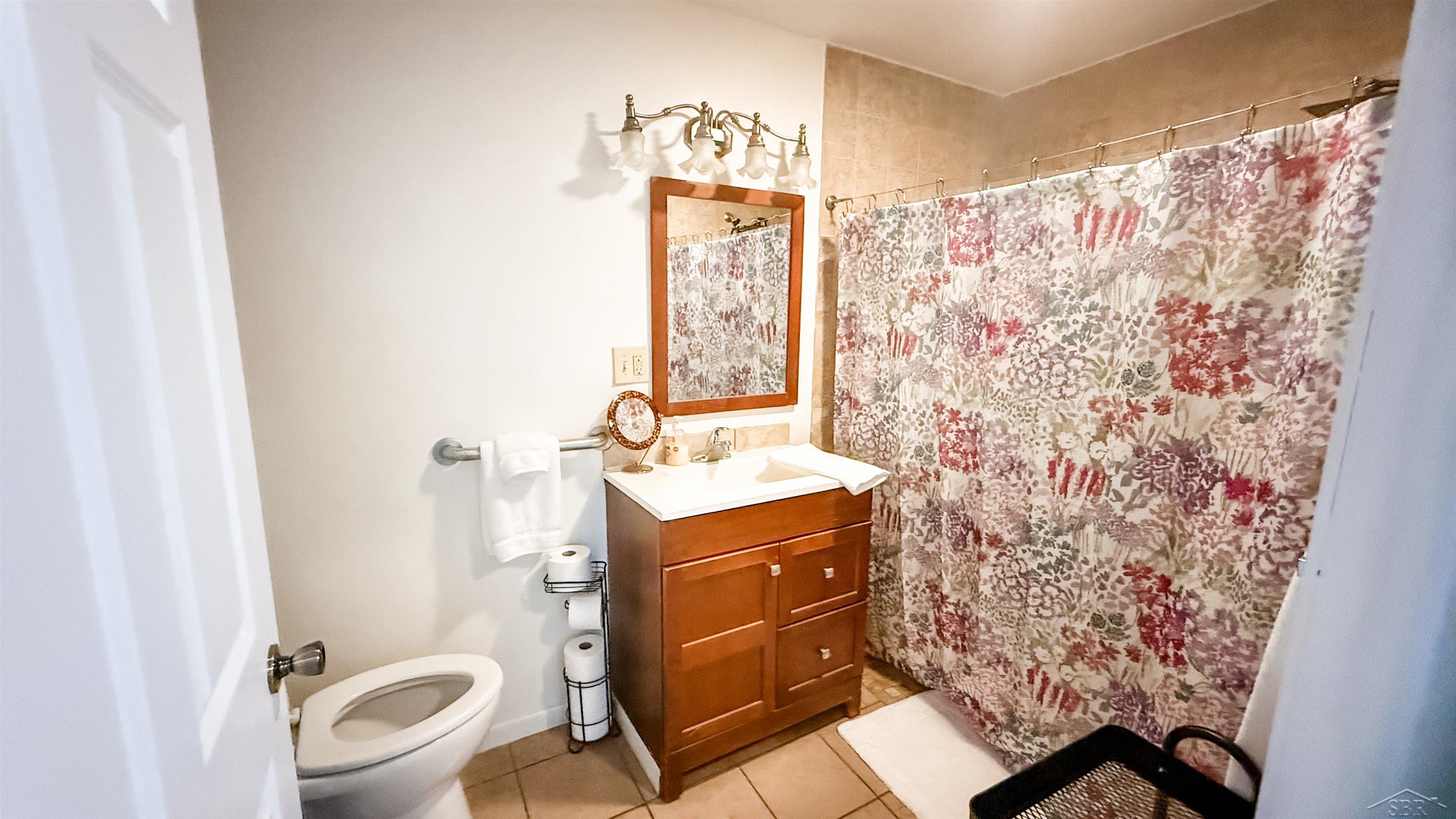 2133 Bullock Road Bay City, MI 48708 - Photo 6 of 20 50180511-37b5e627-f249-4d1e-8475-5e0b191b8323.JPG
