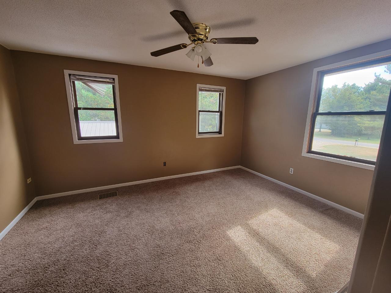 10284 Gentle Ben Road Tomahawk, WI 54487 - Photo 10 of 25 Gallery Image 10