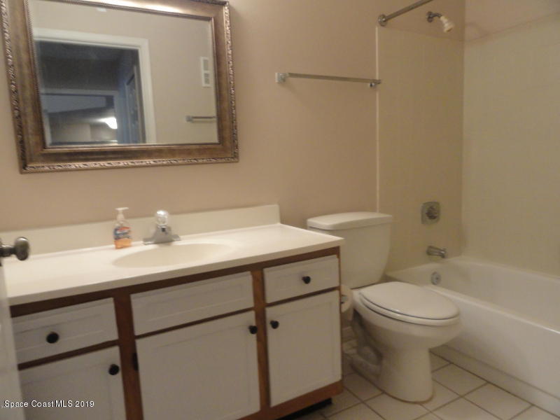 7667 North Wickham Road, Unit 319 Melbourne, FL 32940 - Photo 15 of 37 Bathroom 2