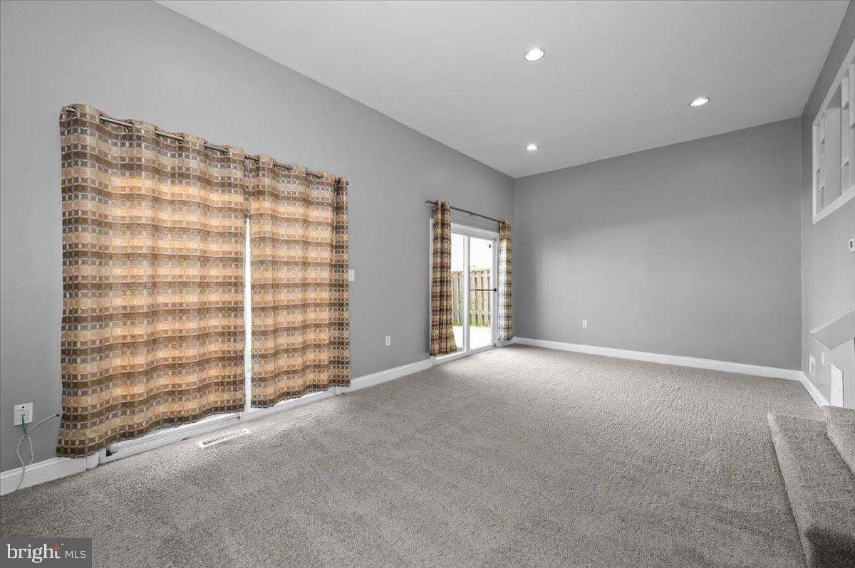 6309 Arwen Court Fort Washington, MD 20744 - Photo 5 of 39