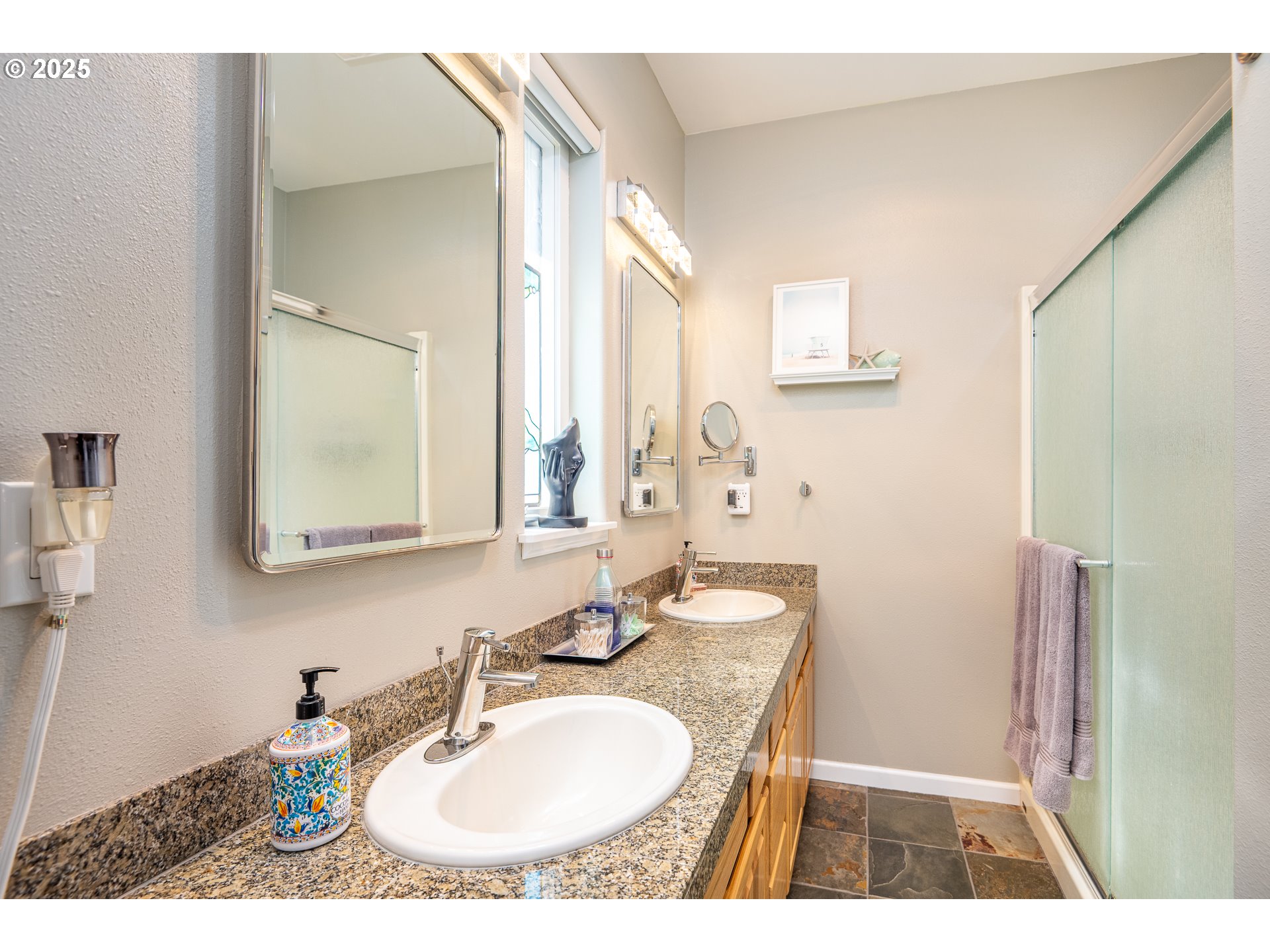3315 Rhododendron Drive Florence, OR 97439 - Photo 34 of 48 a bathroom with a sink and a mirror