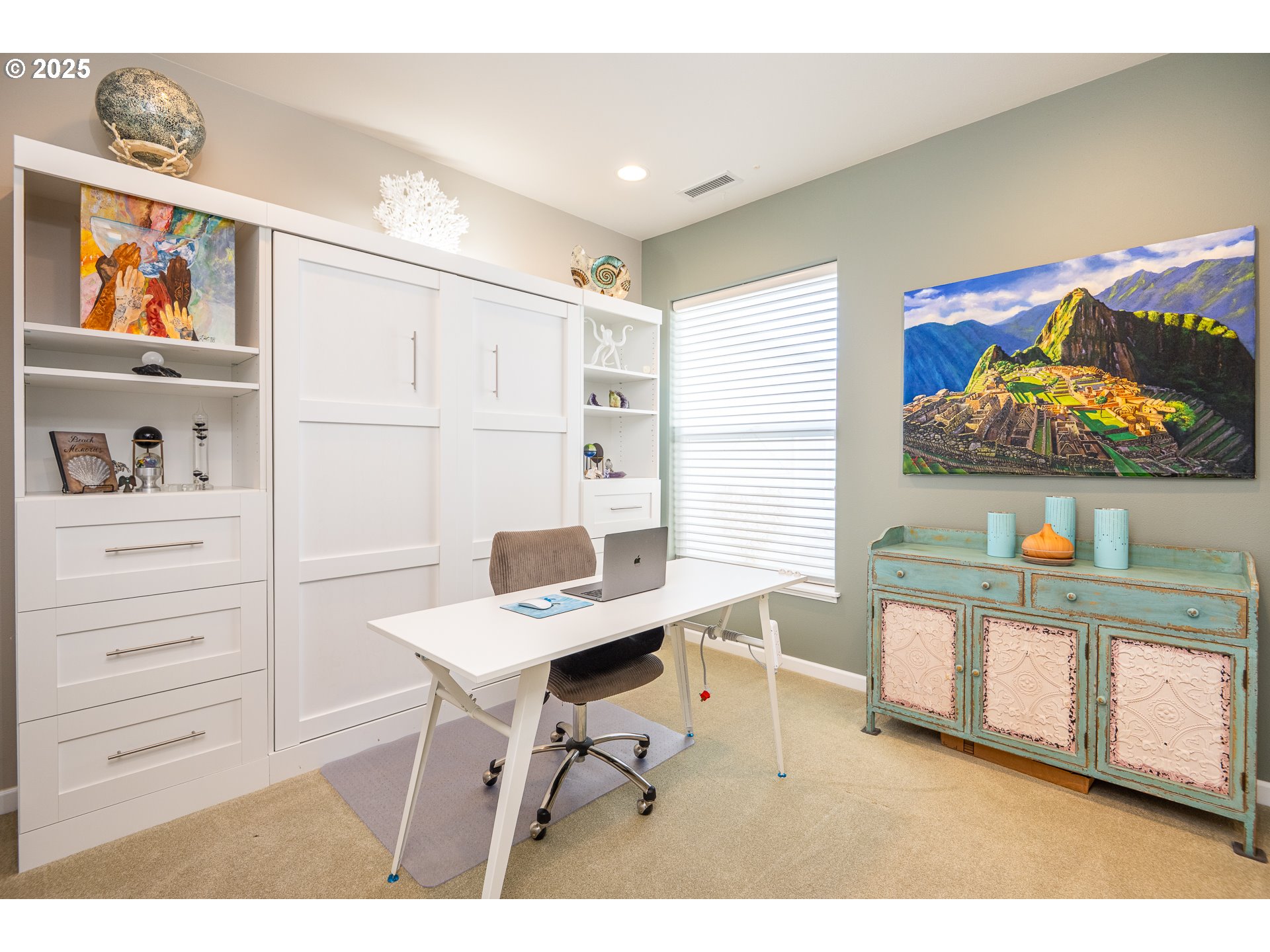 3315 Rhododendron Drive Florence, OR 97439 - Photo 37 of 48 a workspace with furniture and window