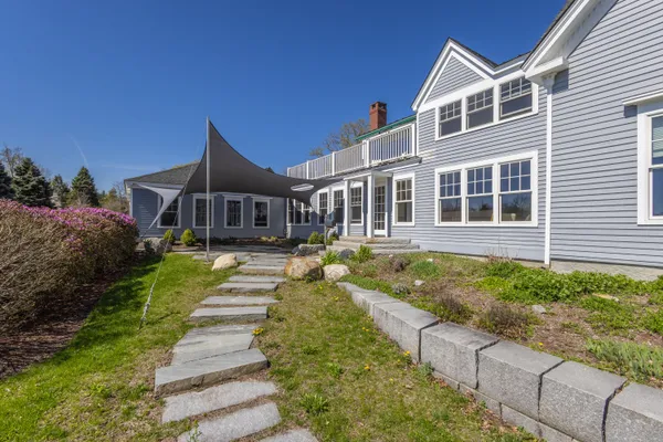 $1,500,000 | 48 Washington Street, Camden, ME 04843