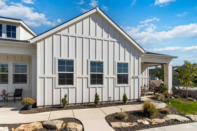 $449,675 | 2110 North Milestone Way, Star, ID 83669