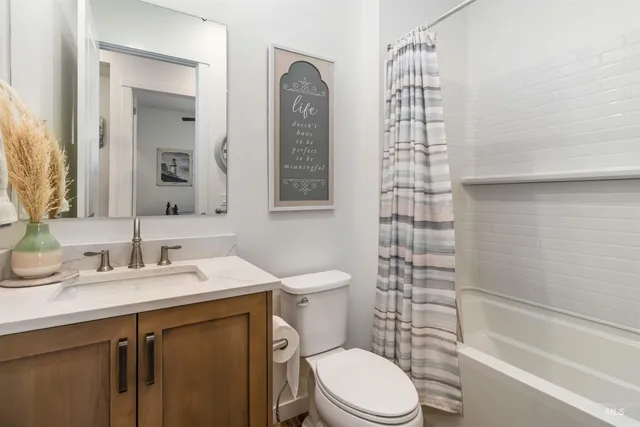 $449,675 | 2110 North Milestone Way, Star, ID 83669