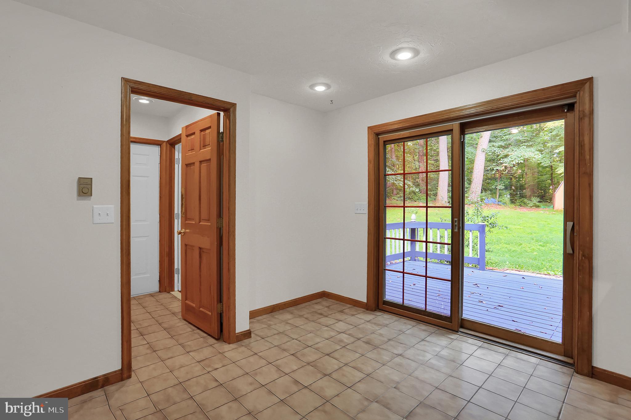 1557 Marburg Road Spring Grove, PA 17362 - Photo 16 of 49