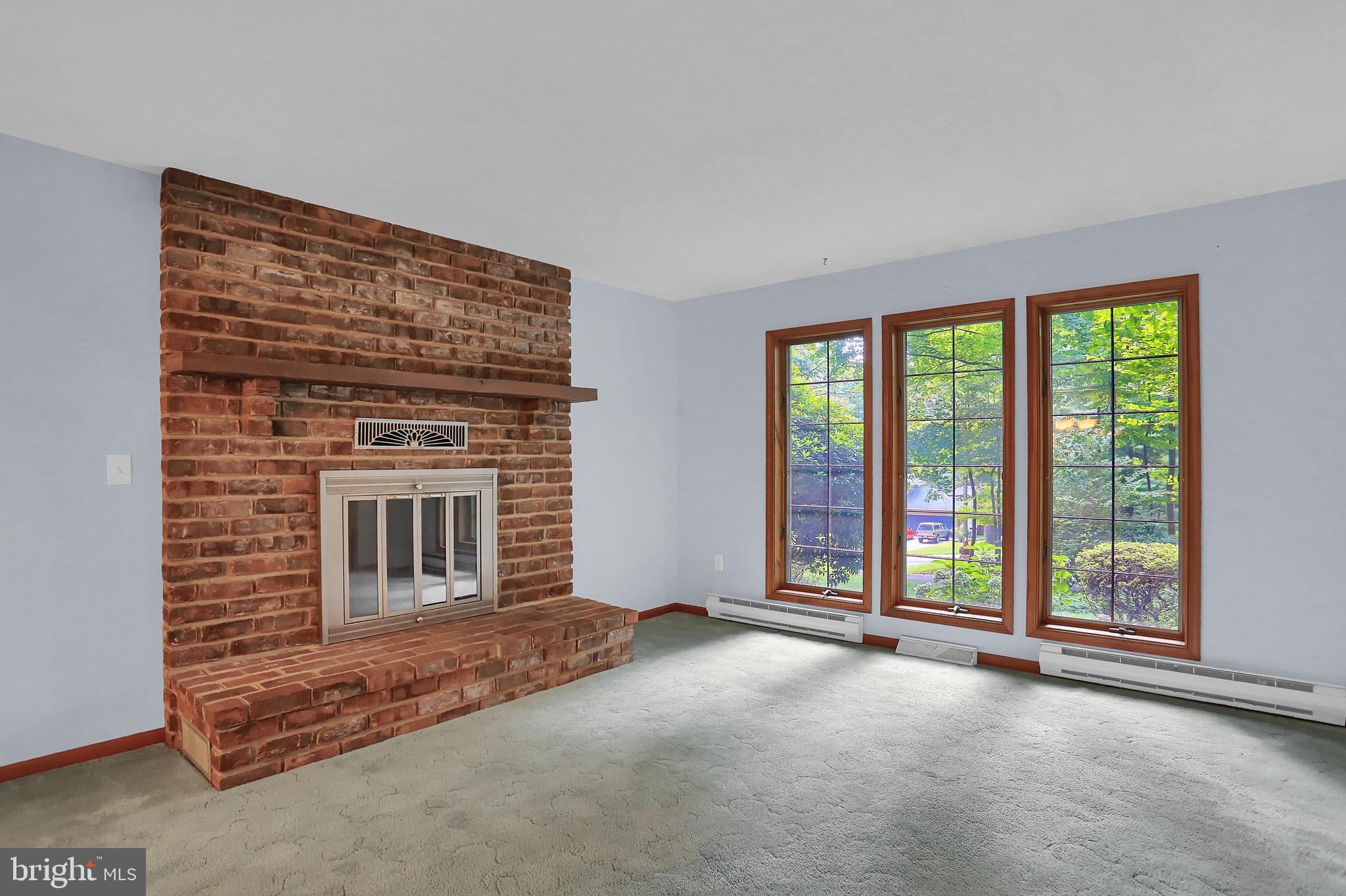 1557 Marburg Road Spring Grove, PA 17362 - Photo 5 of 49
