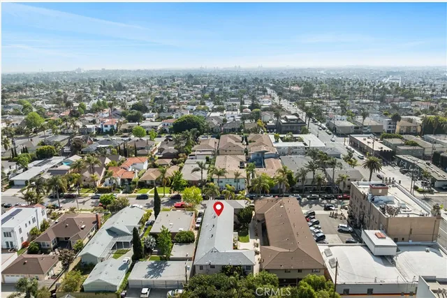 $649,900 | 235 Termino Avenue, Unit 1, Long Beach, CA 90803